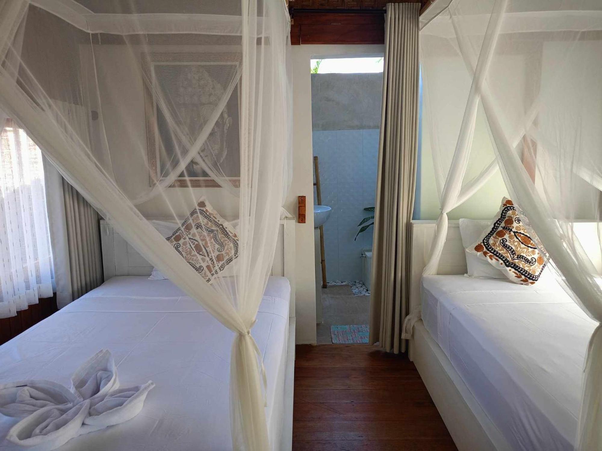 Bintang Tiga Bungalows Gili Air Esterno foto