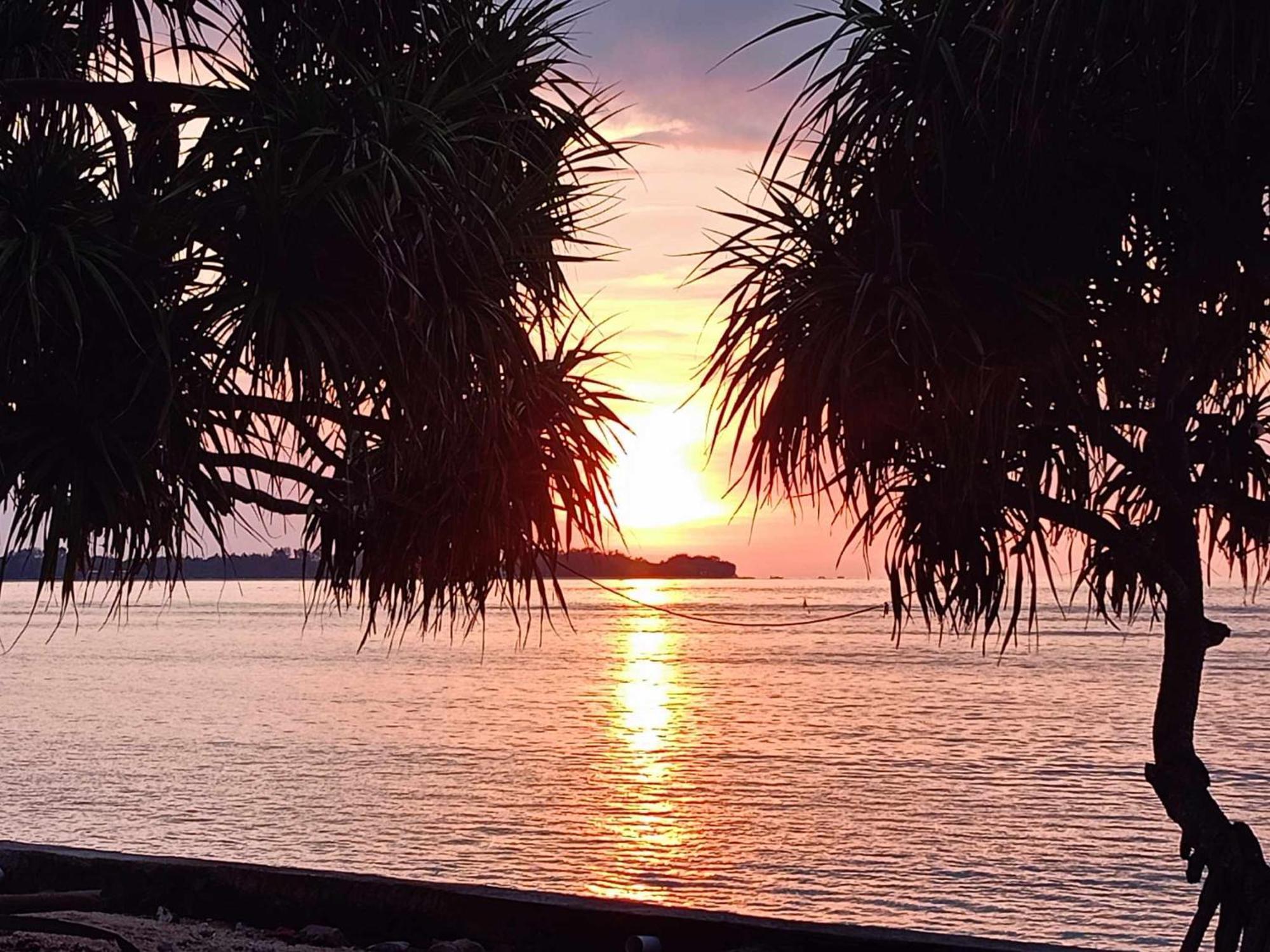 Bintang Tiga Bungalows Gili Air Esterno foto