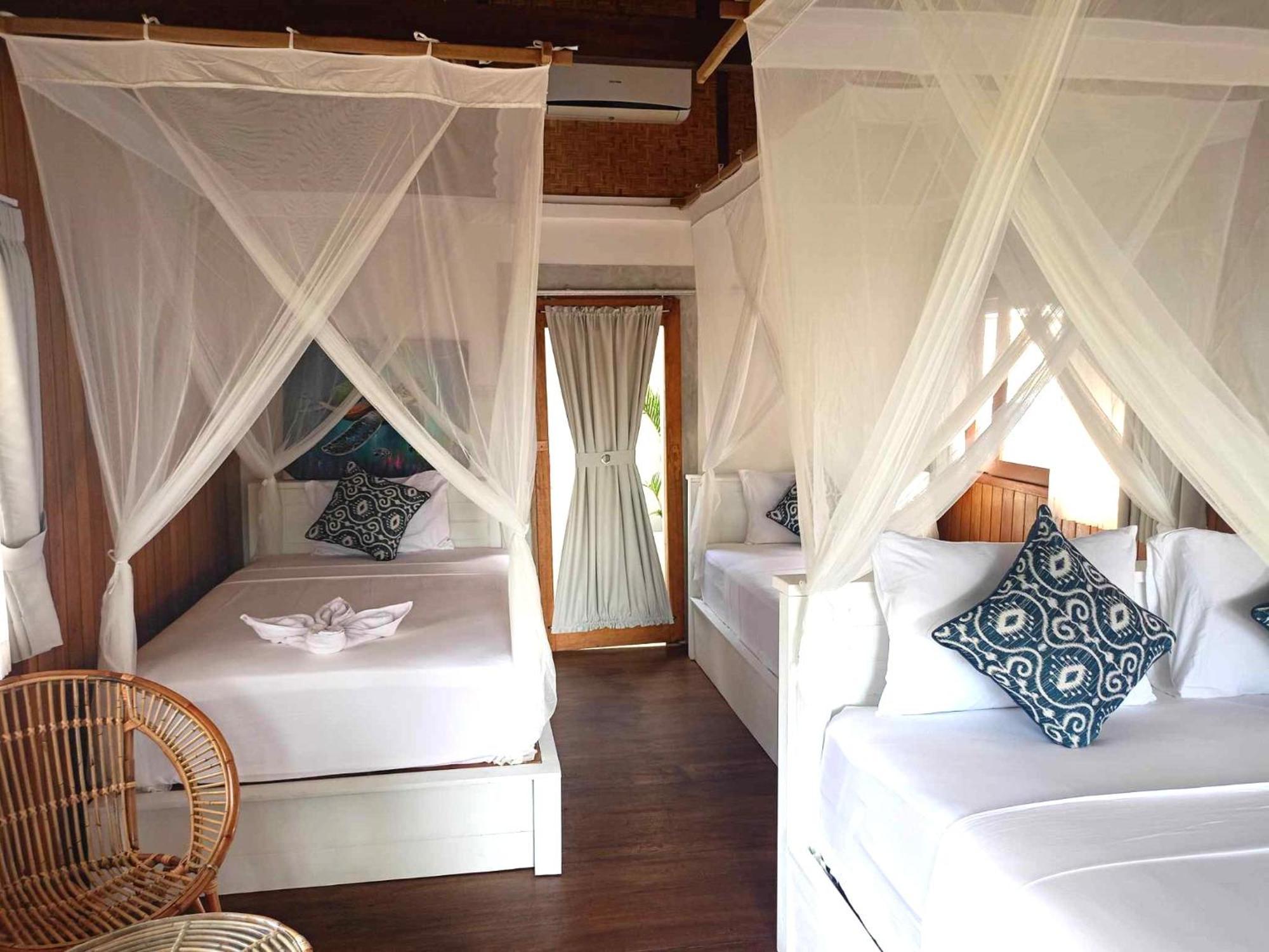 Bintang Tiga Bungalows Gili Air Esterno foto