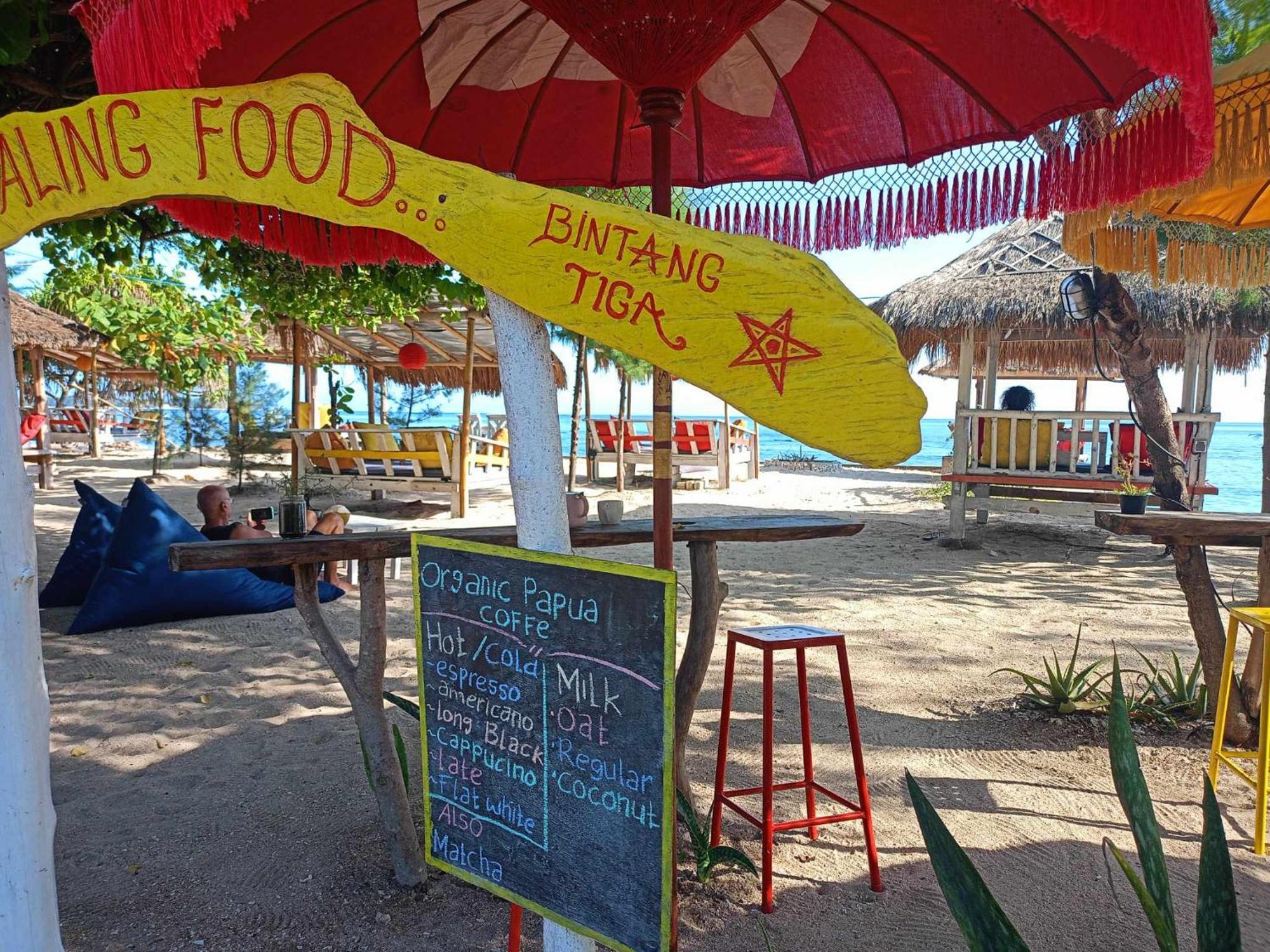 Bintang Tiga Bungalows Gili Air Esterno foto